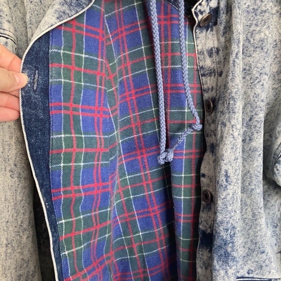 Vintage Oversized Acid Washed Denim Jean Jacket - Picture 6 of 16